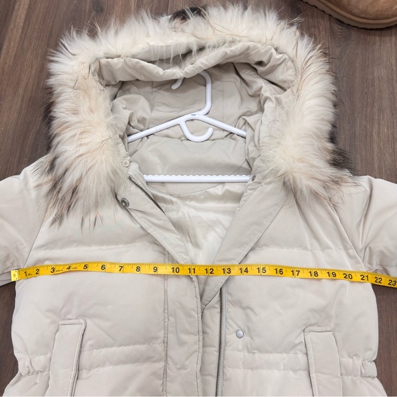 Super Puffer down Coat with Fur Hood - Picture 7 of 9